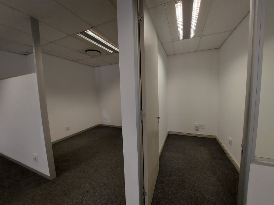 To Let commercial Property for Rent in Mowbray Western Cape